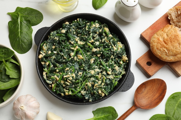 spinach dip with eggs