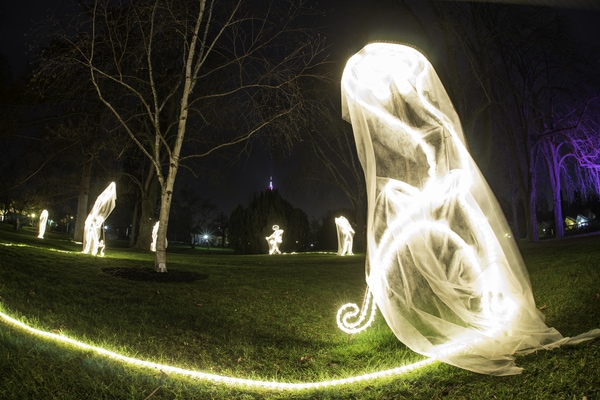 halloween garden lights