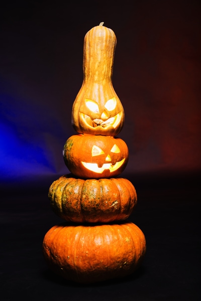 halloween pumpkin stack